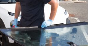Benefits of mobile auto glass services in South Denver
